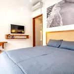 Lumturi House - Centrally Located