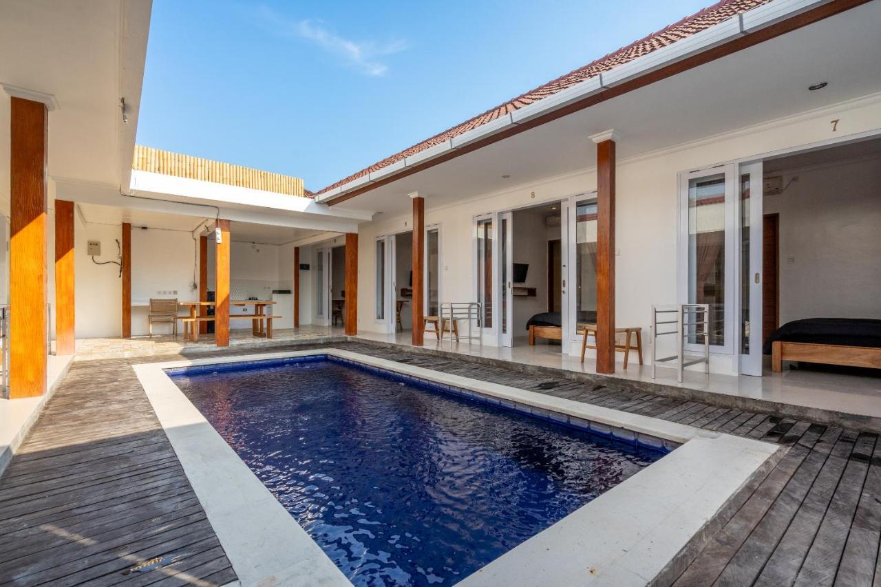 Lumturi House - Centrally Located Guest house Seminyak (Bali)